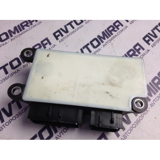 Блок управління Airbag Opel Insignia 2008-2017 13575447